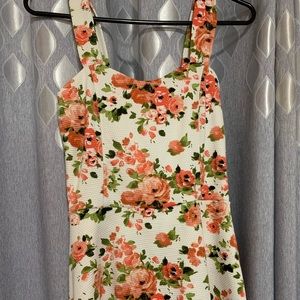 Almost Famous dress/romper size M white/floral